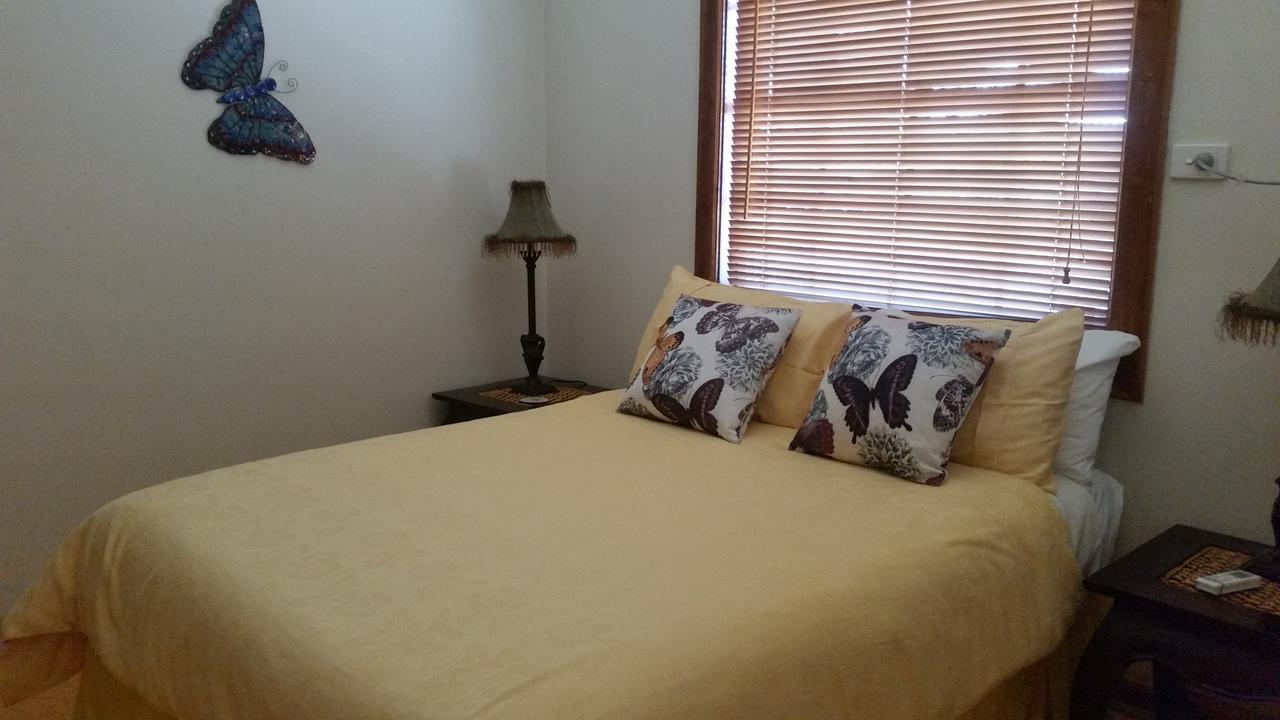 Sonja'S Bed And Breakfast Lightning Ridge Dış mekan fotoğraf